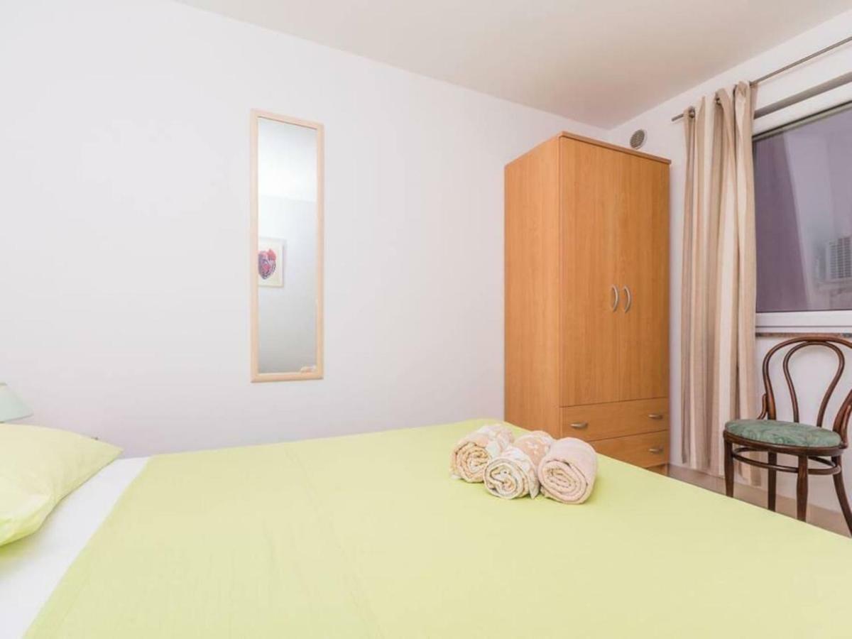 Apartment F-3 Klimno Eksteriør billede